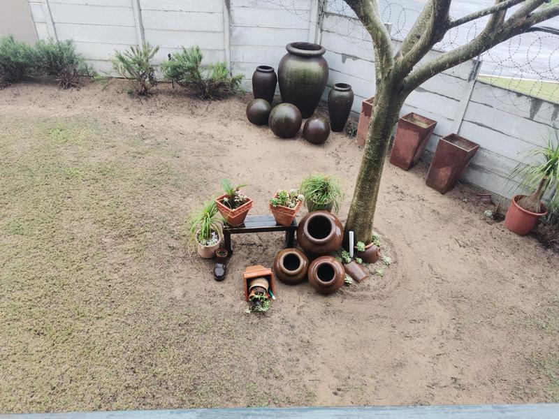 To Let 2 Bedroom Property for Rent in Vredekloof Western Cape